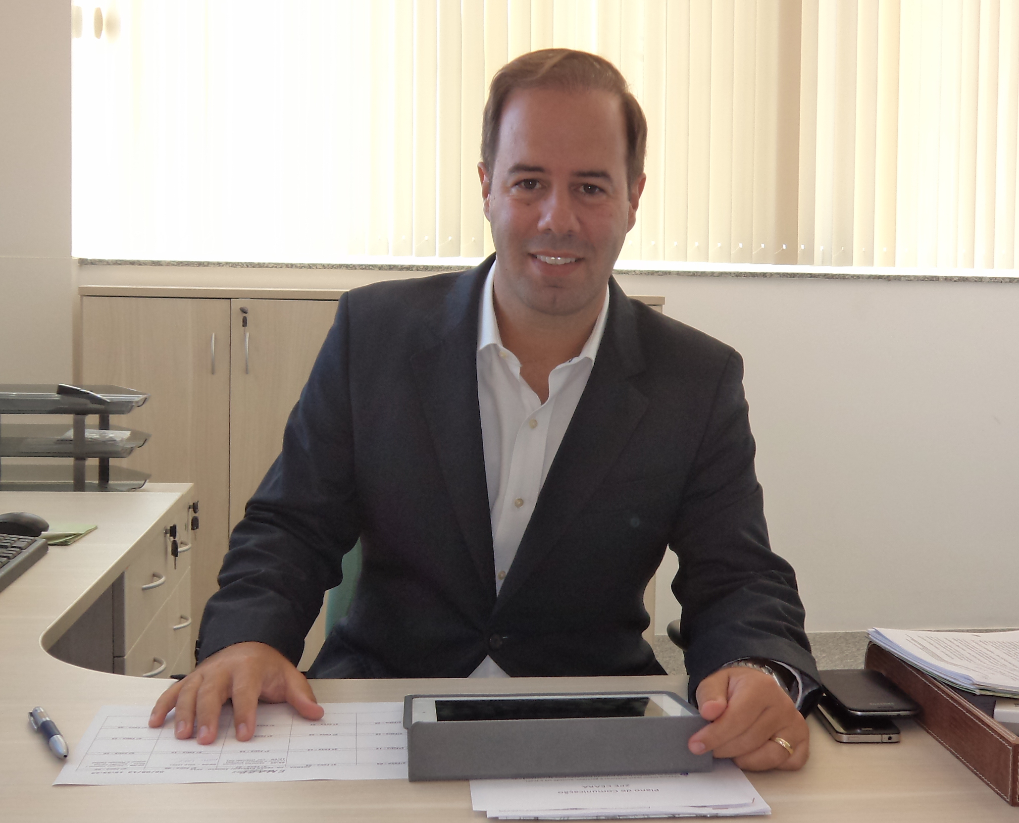 César Ribeiro assume a presidência da ZPE CEARÁ