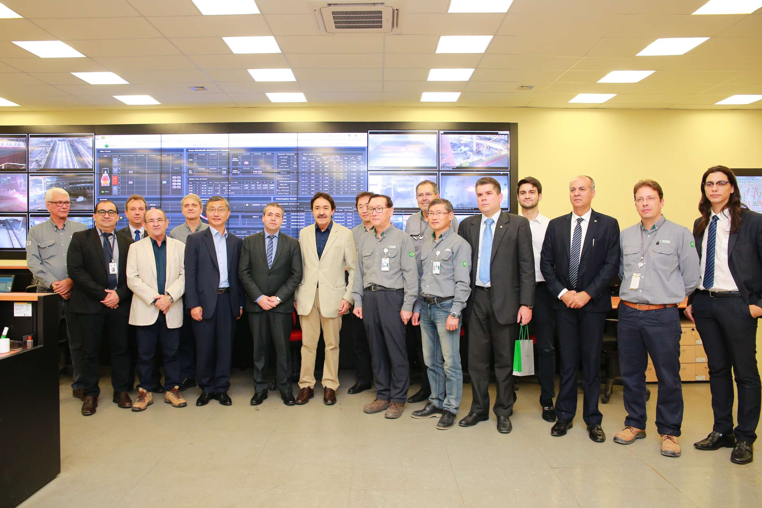 Ministro do Trabalho visita ZPE CEARÁ.